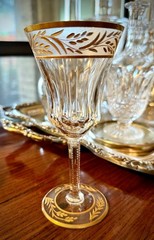 Val St Lambert Cambrai D’Or Clear – Frosted Trim Wine Glass 6″ tall EXCELLENT