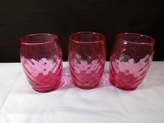 Set of 3 Fenton Cranberry Glass Diamond Optic Tumblers