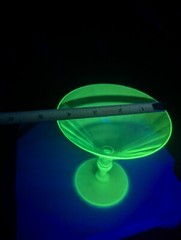 Very Rare Vintage Fry-9 Uranium Green Wine Glass by Fry
