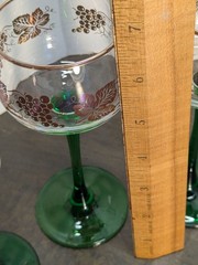 6 Vtg. Crystal D’ Arques Emerald Green Stemmed Wine Glasses Grapes Gold Leaf