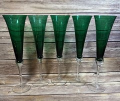 Set of 5 Lenox Holiday Gems Emerald Champagne Toasting Flutes Etched Holly