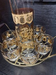 Vintage Culver Florentine Fruit MCM 22KT Gold Decanter 6 Glass Set