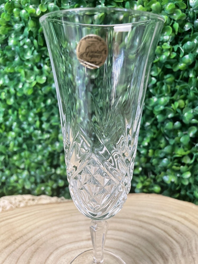 French d’Arques Lead Crystal Champagne Flute ~7 3/4” T X 2 1/2”W