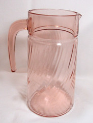 Cristal D’Arques Durand France ROSALINE PINK 48 Ounce Swirl Pink Optic PitcherGC