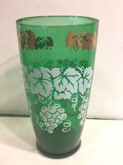 Vintage Large Green Iced Tea Glass – Gold & White Grapes – MINT