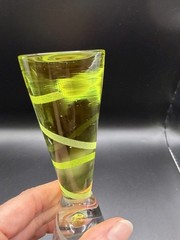 Etched Art Glass Wine Cocktail Glasses Thick Stem Lime Green Swirl Set Of 2