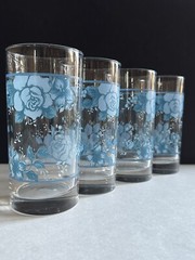 Vintage Corelle Crisa Blue Velvet Rose Set of 4 Glass Tumblers