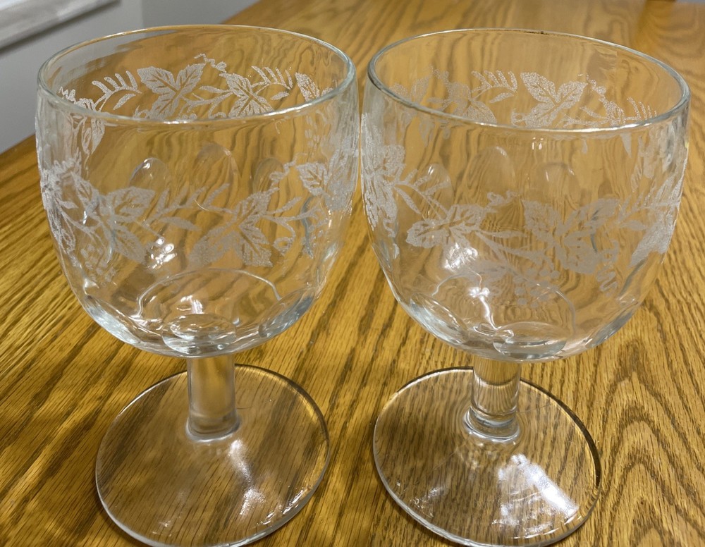 Bartlett Collins Water Goblets White Grapes Leaves Etched Thumbprint 40s Pair
