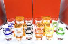 VTG 12 NEW SALVIATI BASSORILIEVI COUTURE COLORS MURANO VODKA SHOT GLASSES BOXED