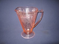 JEANNETTE FLORAL POINSETTIA PINK 7 3/4″ FOOTED PITCHER