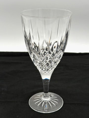 Crystal Cut Glass Wine Goblet With Stunning Floral & Diamond Pattern 7.5″ Tall 3