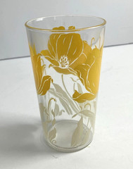 Vintage 50s Yellow Tulip Flower White Leaves Clear Drinking Glass Tumbler 4.75″