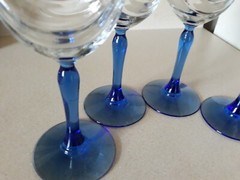 lot of 4 Crystal Blue by Libbey Gold Trim Water Goblets / Wine Glasses FREE SHIP