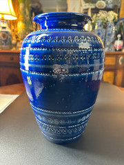 Original RARE Aldo Londi Terracotta Ceramic Rimini Blue 12»H Vase BITOSSI Italy