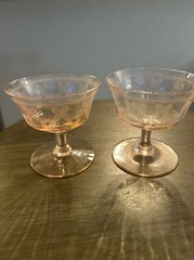 Vntg Etched Glass Set Of 2 Pink Sherbet Dessert Glass Cup Necklace Design C6
