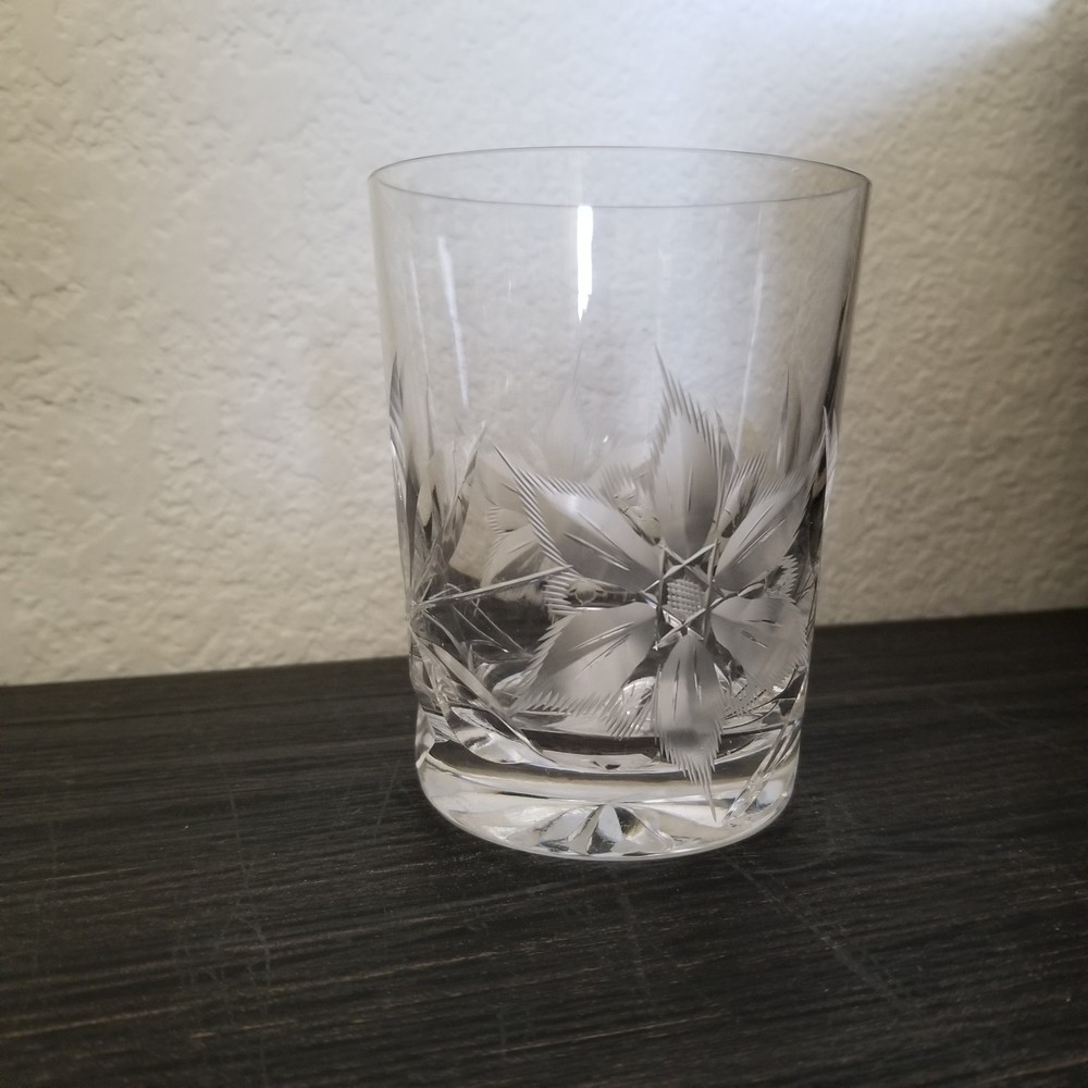 1 Untitled Pattern Floral Etched Whiskey Glass by Lausitzer Star Flower