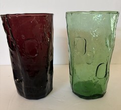 2 Vintage Thumbprint Green & Amethyst Glass Tumblers 5.5″ Decatur Texas