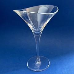 2 Hoya Crystal Desire Martini Cocktail Glasses 7.5″ Oval Curved Bowl Japan