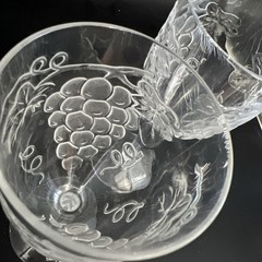 Set Of 4 Acrylic Plastic Raised Grapes Wine Glass Stemmed 7½» Tall