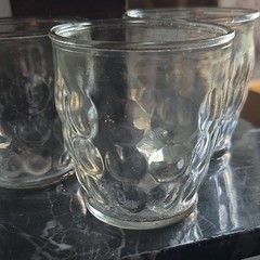 Anchor Hocking Clear Bubble Glass Juice tumbler Marked on base 3.25″ Tall 3