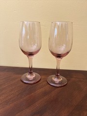 Glass Premiere Plum Pink Tulip Shape 7-1/4″ Wine Goblet