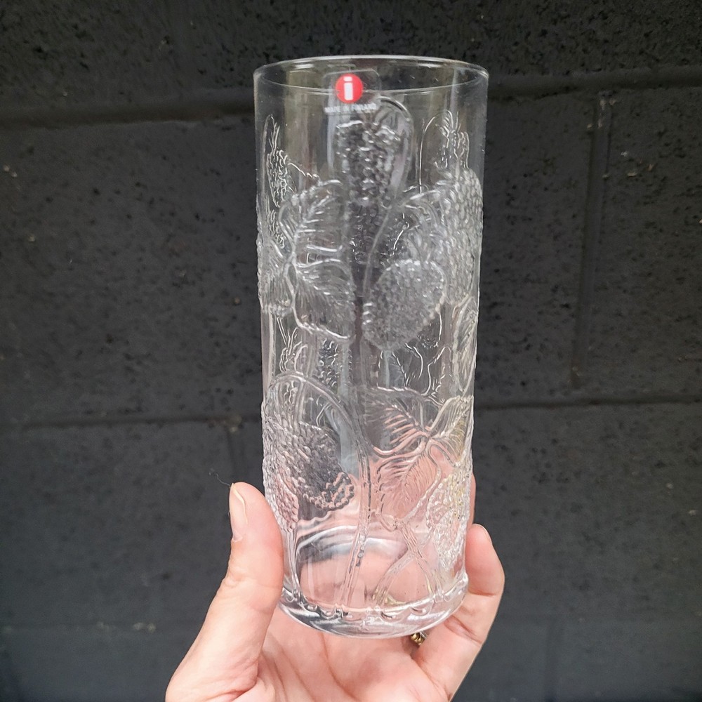 READ IITTALA MARJA FINLAND TALL TUMBLERS 14 1/2 OUNCES DRINK GLASSES STRAWBERRY