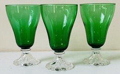 Set of 3 Anchor Hocking BURPLE/INSPIRATION-GREEN 5″ Footed Tumbler 6 OZ