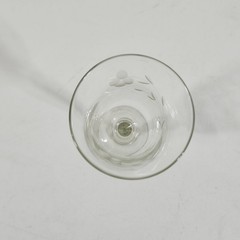 Tuscany Crystal Wine Glasses Etched Design 5.5″ Home Bar Decor