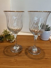 Circleware Crystal Swirl Optic Gold Trim Wine Water Goblets CRZ8 Set of 2 Turkey