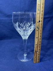 Atlantis Crystal Chartres Red Wine Glass Vertical Arches 7” One (1)