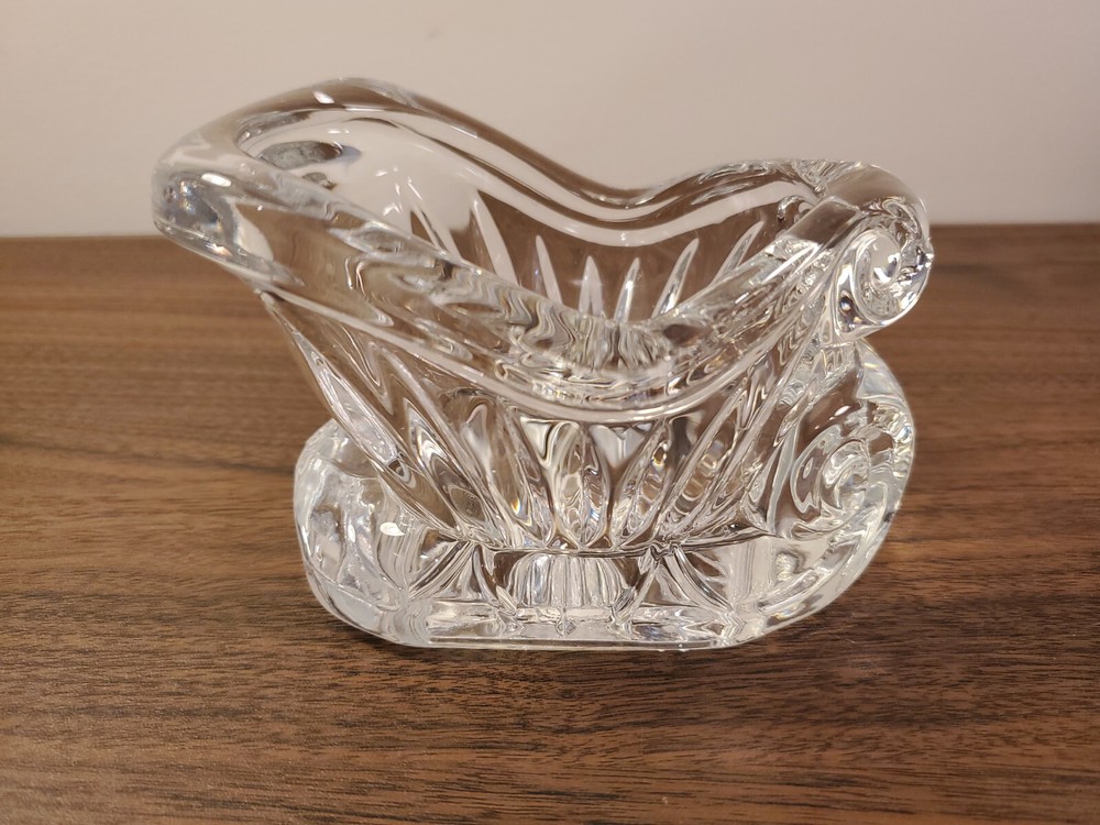 Crystal Sleigh 24% Lead Int Silver Co Christmas Candy Trinket Dish Winter Figure