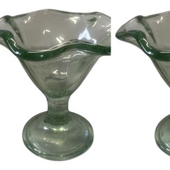 Ice Cream Sundae Dessert Stemmed Tulip Shaped Green Glass Diner Ruffle Lot of 2