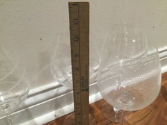 TWO Mikasa Cheers Collection 21oz White Wine Chardonnay Glass lines, dot vertica