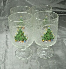 Vtg Indiana CRYSTAL ICE Christmas Tree Textured Clear 4-5 3/4″ Footed Tumblers