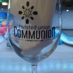 8″ Tall Twisted Union Communion Wine Festival Drinkware Long Stem Wine Glass