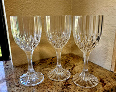 3 VTG Bretagne Cristal D’Arques France Crystal Wine Glasses – Clear Musical Ring