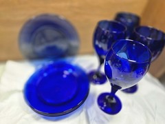 Vintage Cobalt Blue Dishes 8p Set Wine Glasses & 7.5” Saucer Plates LIBBEY Glass