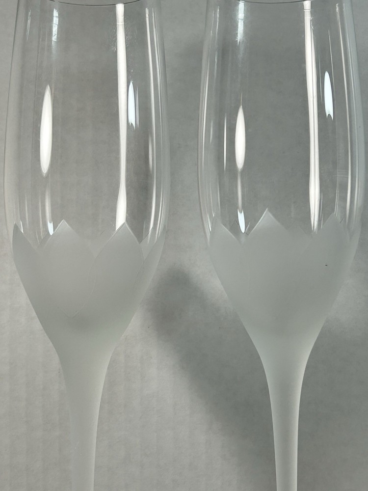 Crystal Clear Long Stem Frosted Flower Champagne Flute Drinking Glass Barware