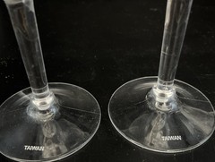 Set Of 4 Acrylic Plastic Raised Grapes Wine Glass Stemmed 7½» Tall