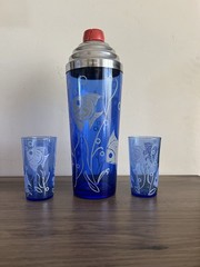 Vintage Hazel Atlas angel fish ritz blue cocktail shaker 2 Glasses 30s heavy