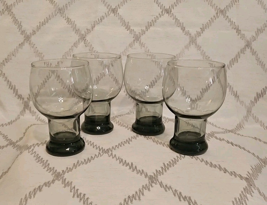 VTG 1970s Federal Glass «SUNDOWN» Set of 4 Craft Beer Glasses Smoky Gray Barware