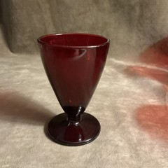 Circa 1940s anchor hocking glass royal ruby red footed wine/juice stem