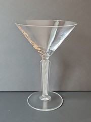 JG Durand Cristal Crystal Sogaro Martini Glass Cocktail Elegant Barware
