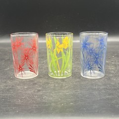 Kraft Swanky Swig Juice Glasses Daffodil Red Blue Flowers Set Of Three Vintage