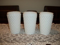 Set of 3 Vintage Fenton White Milk Glass Hobnail Tumblers 5” Tall – Excellent