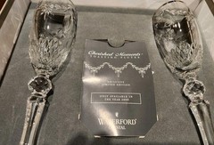 Waterford 2000 CHERISHED MOMENTS PLATINUM RIM CHAMPAGNE TOASTING FLUTES PAIR Box