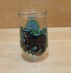1 Welch’s Endangered Species Collection #10 Speckled Bear Jelly Jar. 2½»W x 4″H.