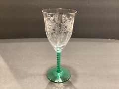 Central Glass Harding Green and Crystal 7 1/2″ Water Goblet (7 available)
