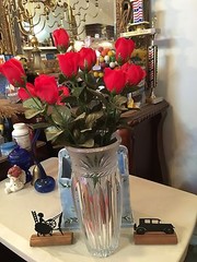 LEAD CRYSTAL VASE Cristal D’Arques CARTHAGE 12″ – PARIS France WITH ROSES