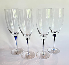 NWT Set of 4 Orrefors “INTERMEZZO” Blue Claret Wine Glasses Crystal 8.75” Sweden